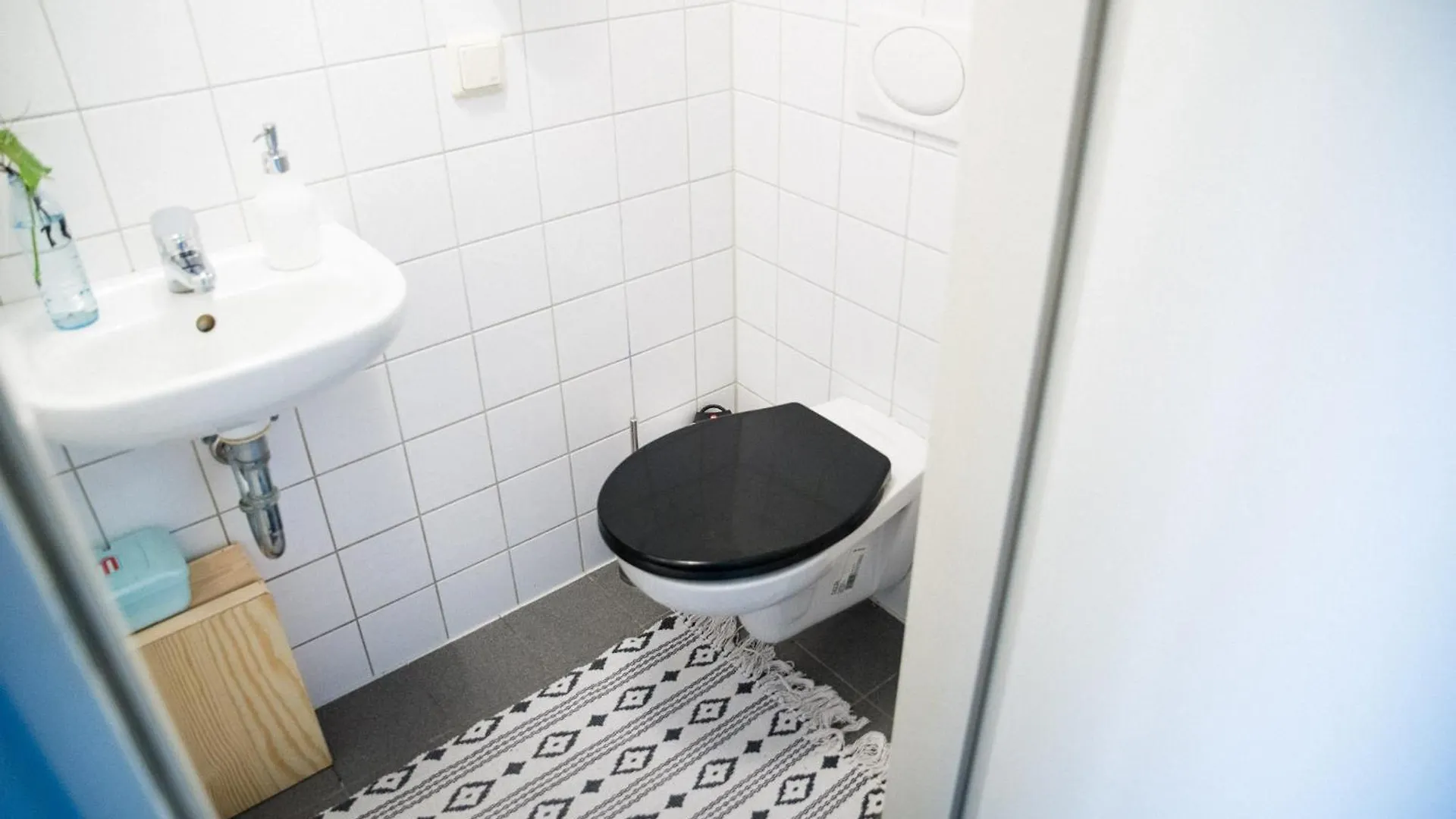 Ubytování v soukromí Gartenzimmer In Atelierwohnung Kolín nad Rýnem